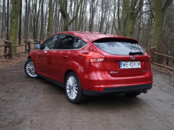Ford Focus 1.5 EcoBoost Titanium - Dopracowany kompakt