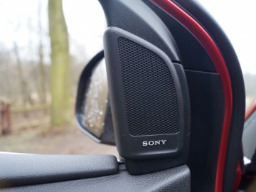Ford Focus 1.5 EcoBoost Titanium - Dopracowany kompakt