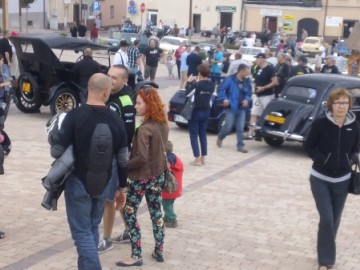 Chęciński Zlot Weteran&oacute;w
