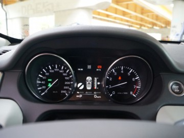 Land Rover Discovery Sport Si4 HSE Luxury - Dominator