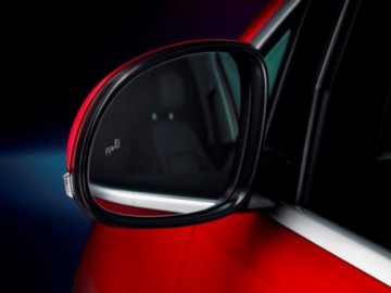 Seat Alhambra &ndash; Rodzinny salon