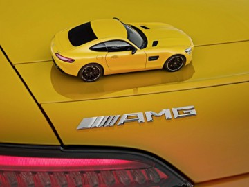 Mercedes-AMG GT w małej skali