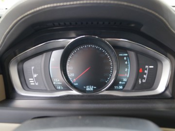 Volvo S80 T5 Summum - Prestiż po szwedzku
