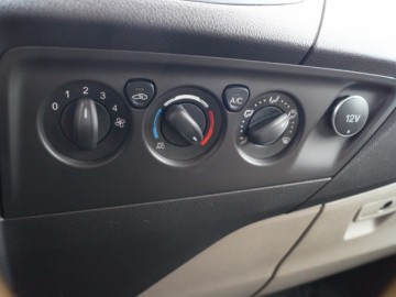 Ford Tourneo Custom 300S 8-os. 2.2 TDCi Titanium - Największy...