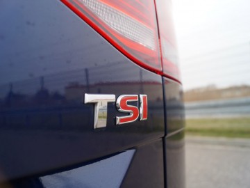 Volkswagen Touran 1.4 TSI DSG Highline - Trzecia generacja dla każdego