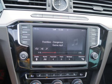 Volkswagen Passat 2.0 TDI R-Line Variant Highline - Wszechstronny dominator