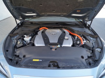 Infiniti Q50 S Hybrid AWD - Nie tylko technologia...