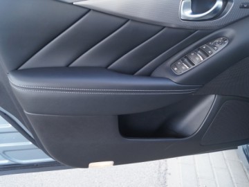 Infiniti Q50 S Hybrid AWD - Nie tylko technologia...