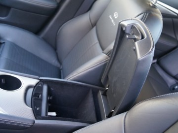 Infiniti Q50 S Hybrid AWD - Nie tylko technologia...