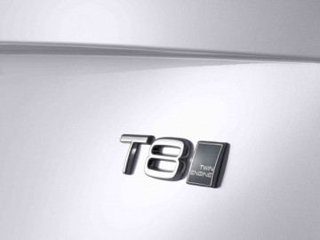 Volvo XC90 &ndash; Hybryda będzie najmocniejsza