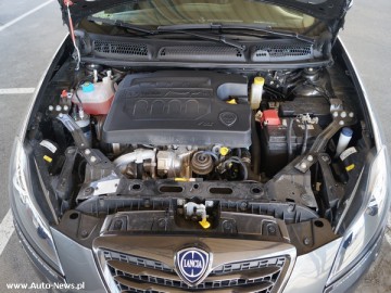 Lancia Delta 1.9 TwinTurbo MultiJet &ndash; W stylu MOMO