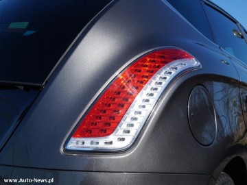 Lancia Delta 1.9 TwinTurbo MultiJet &ndash; W stylu MOMO