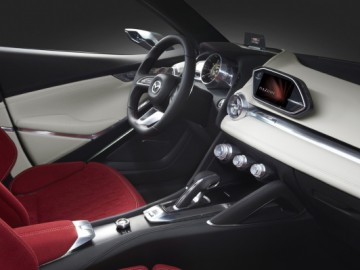 Mazda Hazumi &ndash; Słowo klucz