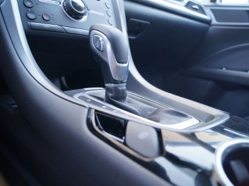 Ford Mondeo Hybrid - Hybrydowe szaleństwo