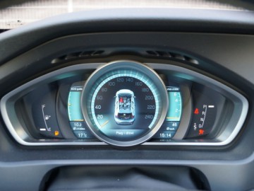 Volvo V40 T5 - Wyzwala emocje