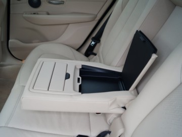 BMW 2 Activ Tourer 218d Luxury Line - Małe zaskoczenie