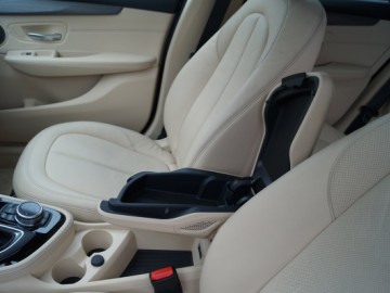 BMW 2 Activ Tourer 218d Luxury Line - Małe zaskoczenie