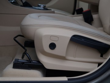 BMW 2 Activ Tourer 218d Luxury Line - Małe zaskoczenie