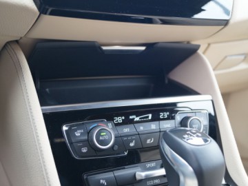 BMW 2 Activ Tourer 218d Luxury Line - Małe zaskoczenie