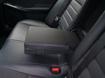 Lexus IS 300h F-Sport - Hybrydowy samuraj