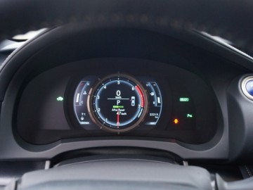 Lexus IS 300h F-Sport - Hybrydowy samuraj