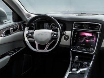 Lynk & Co 01 - Chińskie auto z duchem Volvo