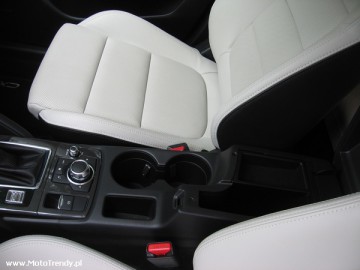 Mazda CX-5 2.5 Skyactiv-G 4x4 - Wbrew trendom
