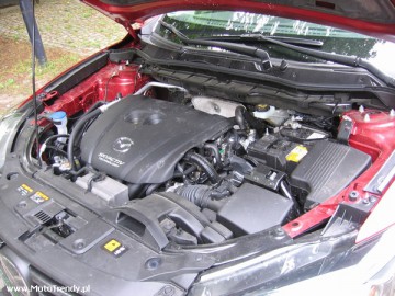 Mazda CX-5 2.5 Skyactiv-G 4x4 - Wbrew trendom
