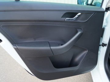 Skoda Rapid Spaceback 1.6 TDI Edition - Nie tylko oszczędność.
