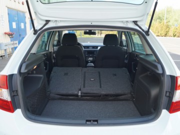 Skoda Rapid Spaceback 1.6 TDI Edition - Nie tylko oszczędność.