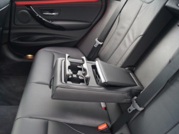 BMW 320d GT Sport - Dla wymagającego klienta