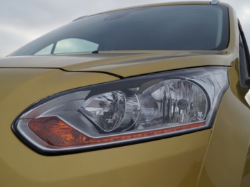 Ford Tourneo Connect 1.6 TDCi Titanium - Na każdą okoliczność