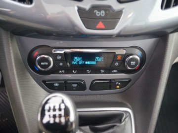 Ford Tourneo Connect 1.6 TDCi Titanium - Na każdą okoliczność