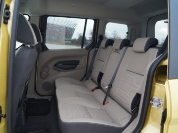 Ford Tourneo Connect 1.6 TDCi Titanium - Na każdą okoliczność