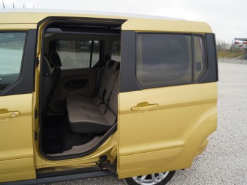 Ford Tourneo Connect 1.6 TDCi Titanium - Na każdą okoliczność