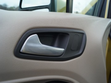 Ford Tourneo Connect 1.6 TDCi Titanium - Na każdą okoliczność
