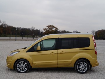 Ford Tourneo Connect 1.6 TDCi Titanium - Na każdą okoliczność