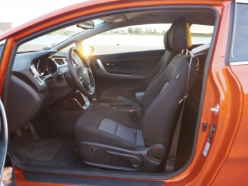 Kia Pro_cee'd 1.6 CRDi XL - Sportowiec na wyrost?