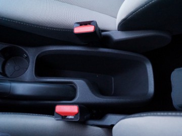 Ford Tourneo Courier 1,0 EcoBoost Titanium - Do r&oacute;żnych zadań
