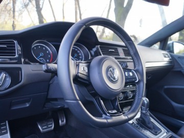 VW Golf R - Ukryty demon