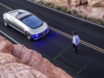 Mercedes-Benz F 015 &ndash; To nie samoch&oacute;d ale...
