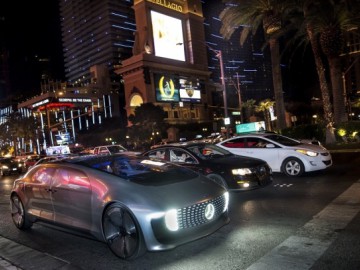 Mercedes-Benz F 015 &ndash; To nie samoch&oacute;d ale...