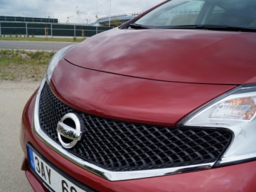 Nissan Note 1.2 Acenta (80 KM) - Pozory mogą mylić...