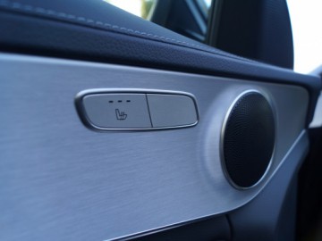 Mercedes C220 BlueTEC 7G-Tronic - Mniejsza S-ka