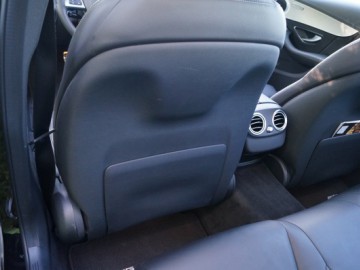 Mercedes C220 BlueTEC 7G-Tronic - Mniejsza S-ka