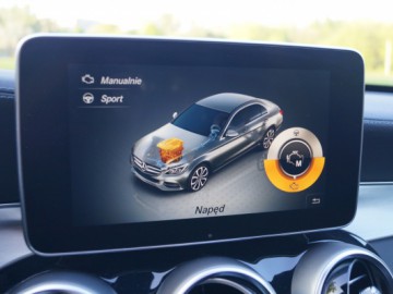 Mercedes C220 BlueTEC 7G-Tronic - Mniejsza S-ka
