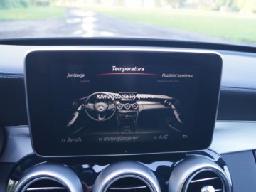 Mercedes C220 BlueTEC 7G-Tronic - Mniejsza S-ka