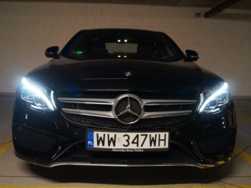 Mercedes C220 BlueTEC 7G-Tronic - Mniejsza S-ka