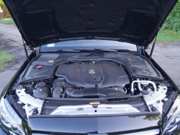 Mercedes C220 BlueTEC 7G-Tronic - Mniejsza S-ka