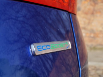 Ford Mondeo 1.5 Ecoboost Titanium - Niczym Aston Martin